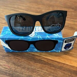 NWT Babiators Navigator Black ops Black